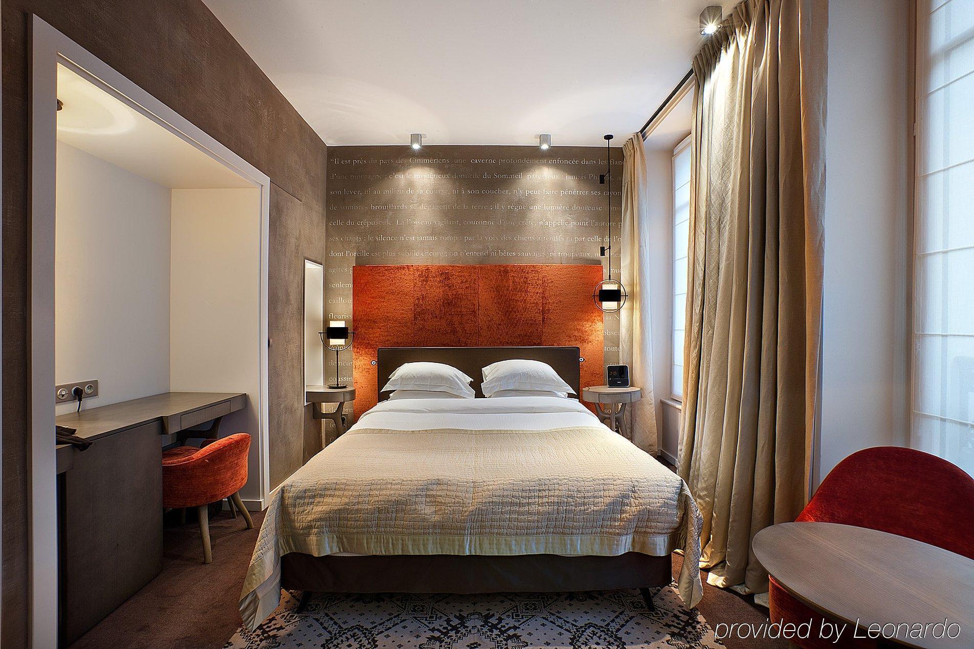 Hotel Le Pavillon Des Lettres París Habitación foto